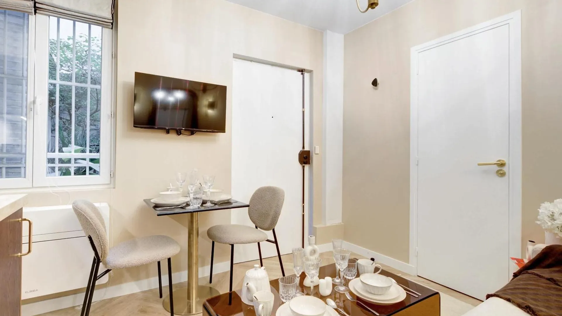 Charming Apartment With Ac A Proximite De Republique Paris
